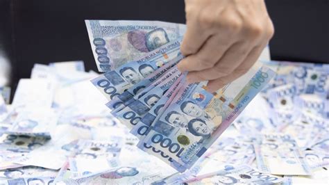 Wage hikes expected for more than 132,000 minimum wage .